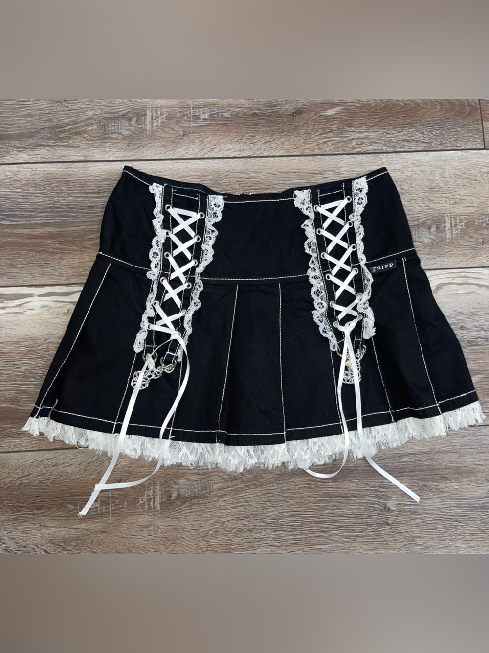 TRIPP Women's Lolita Pleated Skirt Lace Ribbon Black White Size Large